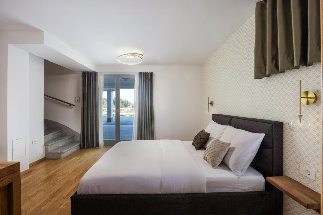 Luxury Apartment Stilla Μπλεντ Εξωτερικό φωτογραφία